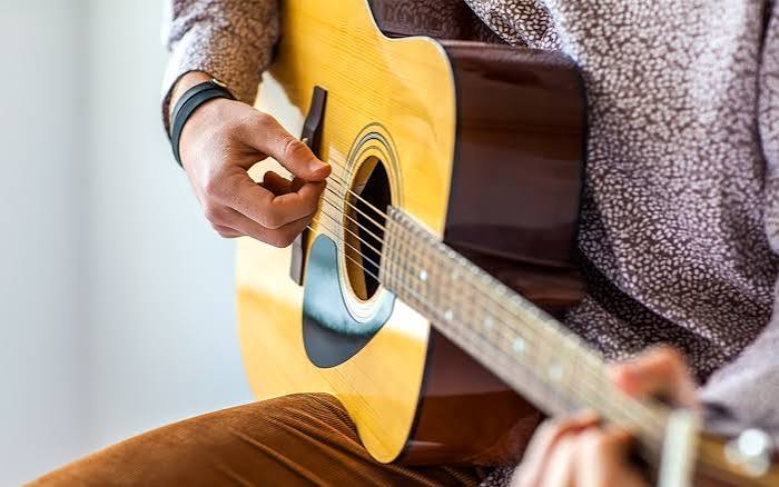 Free Bass Guitar Fretboard Cheat Sheet